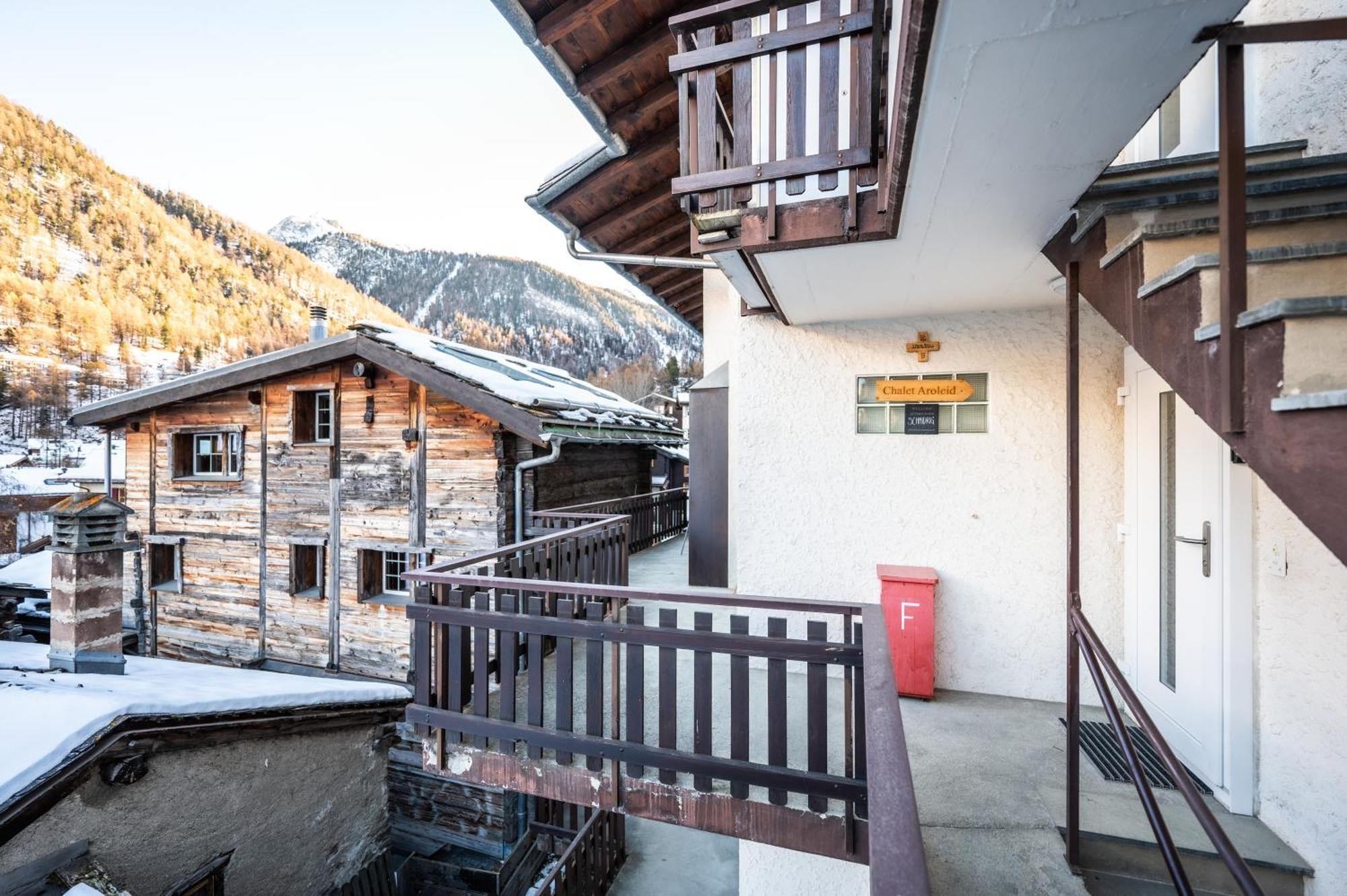 Chalet Aroleid Zermatt By Inspiringplaces Церматт Екстер'єр фото